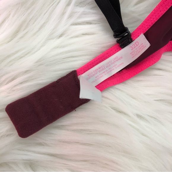 PINK Wear Everywhere Bra Size 32D - Picture 5 of 5